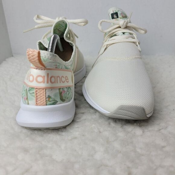 New Balance Nergize Sport v1 White Floral Sneakers Womens Size 12 WNRGSBA1 - Picture 7 of 9